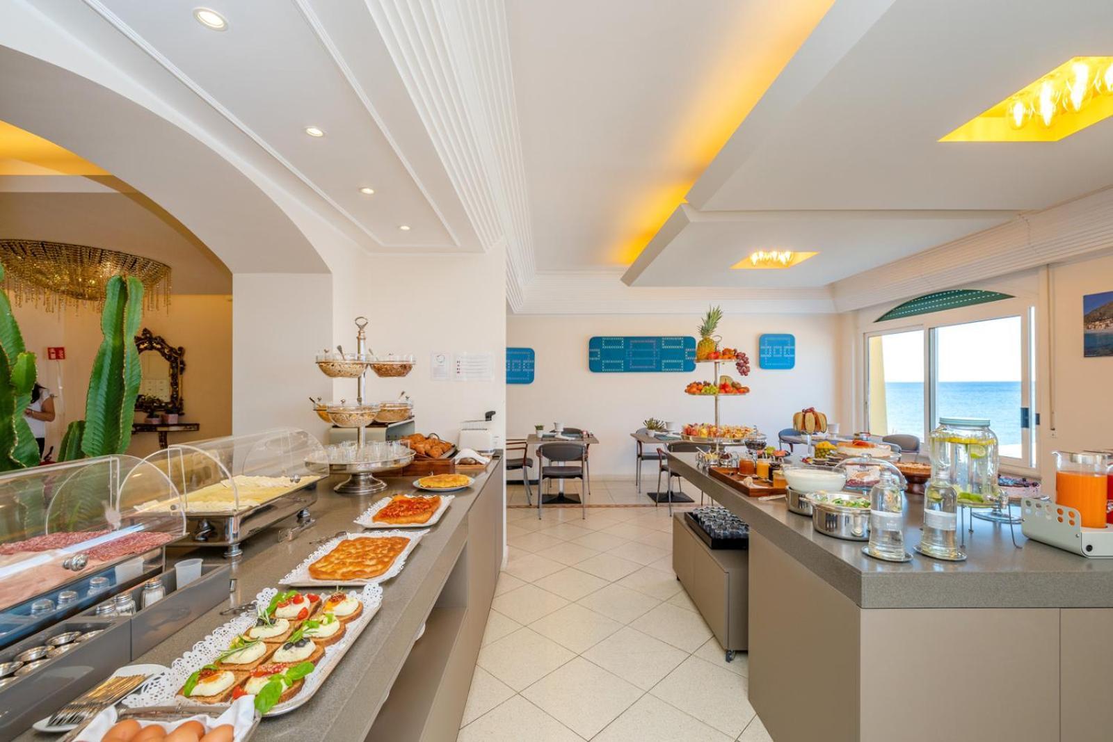Hotel Albatros Varigotti Ngoại thất bức ảnh