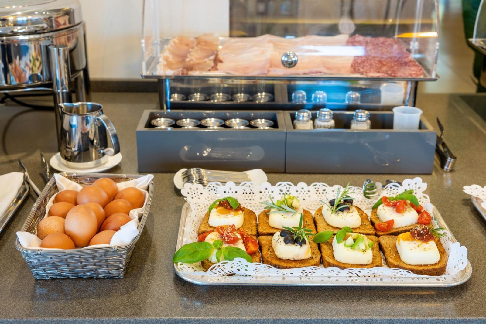 Hotel Albatros Varigotti Ngoại thất bức ảnh